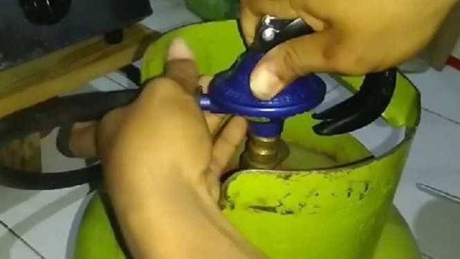 Cara pasang tabung gas