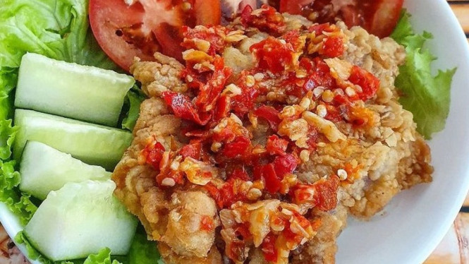 Ayam Geprek Spesial (foto ilustrasi).