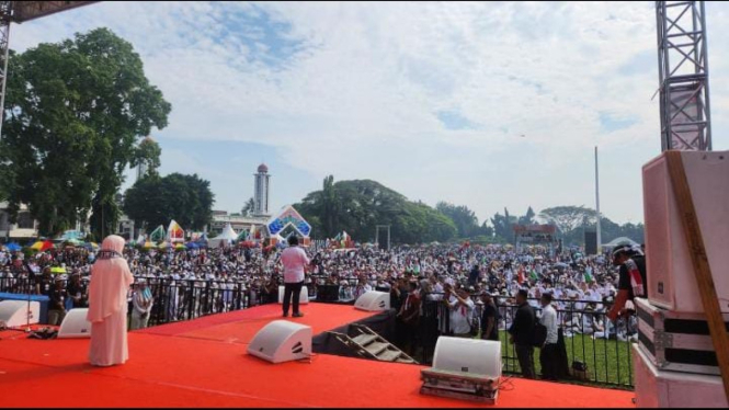 Aksi Bela Palestina di Alun-alun Subang