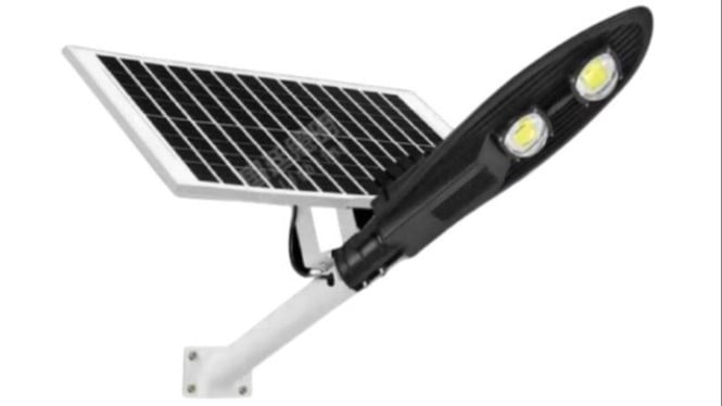 Lampu taman tenaga surya