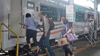 KAI Kasih Diskon Gede, Lansia 20 Persen dan TNI/Polri 50 Persen
