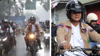 Ganjar Pranowo Dikawal Kaka Slank Geber Motor Tembus Hujan di Bandung