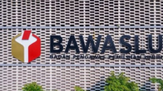 Geger Beras Bansos Ditempeli Stiker Prabowo-Gibran, Kubu AMIN Desak Bawaslu Usut Tuntas