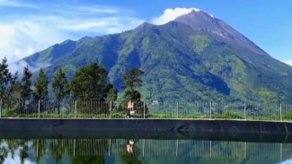Embung Manajar Merbabu Selo Boyolali. Embung Manajar Merbabu Selo Boyolali.