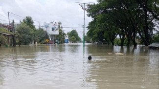 Semarang-Kudus Lumpuh Total Lagi, Sungai Wulan Kembali Jebol Membanjiri Pantura
