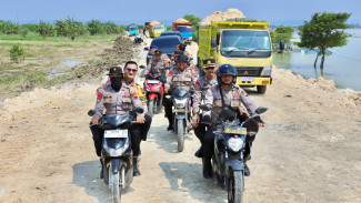 Mabes Polri Kirim Misi Kemanusiaan Bantu Korban Banjir di Demak