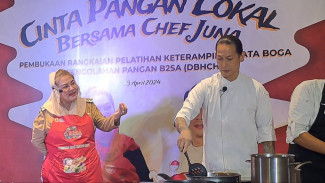 Serunya Mbak Ita dan Chef Juna Masak Bareng Menu Kroket Ubi dan Teri Salmon Lombok Ijo