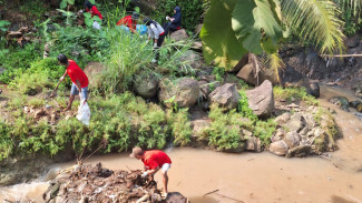 Bersih Bersih Desa, Relawan Angkut 1,7 Ton Sampah
