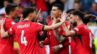 Bukti Ronaldo Tak Hanya Dermawan Uang, Tapi Juga Dermawan Gol, Bruno Fernandes Sampai Melongo