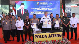 Pangdam IV/Diponegoro Dampingi Menteri ATR/BPN Bongkar Kasus Mafia Tanah Di Jawa Tengah