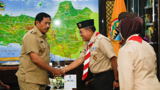 Pj Gubernur Jateng Dorong Kegiatan Pramuka Berkontribusi Bagi Masyarakat