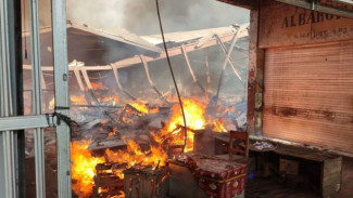 9 Jam Kebakaran Pasar Kutoarjo, Api Berasal dari Kios Ini
