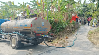 Memasuki Musim Kemarau, Pemkot Semarang Distribusikan Air Bersih di Wilayah Kekeringan