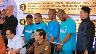 Gerombolan Grandong Kayu Lumpuhkan Penjaga Perhutani di Pati, Kini Mewek di Kantor Polisi