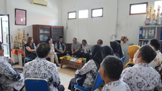 Agustina-Iswar Silaturahmi ke PGRI Kota Semarang, Akan Perhatikan Siswa dan Guru Swasta