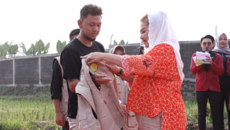 Dorong Lahirnya Petani Muda, Mbak Ita Kukuhkan Duta Petani Milenial