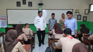 Wapres Gibran Cek Ujicoba Makan Bergizi Gratis di SMKN 7 Semarang, Ini Lauknya