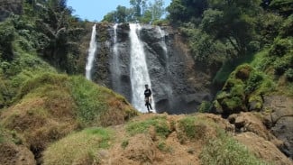 Pesona Curug Sewu, Air Terjun Dahsyat Memacu Jiwa Petualangan di Lereng Gunung Prau