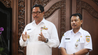 Resmi! UMP Provinsi Jawa Tengah tahun 2025  Naik 6,5%