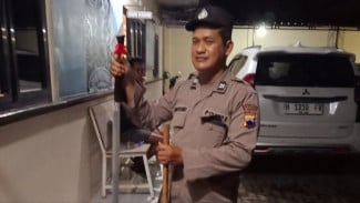 Viral Video Pengendara Mobil Tabrak Remaja Bonceng 3 Bawa Senjata Tajam