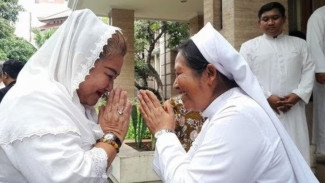 Momen Natal, Mbak Ita Pamitan ke Keuskupan Agung Semarang
