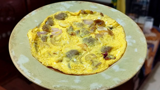 Resep Telur Dadar Bakso Budget Rp.5.000, Rasa Tak Kalah Dengan Resto Hotel