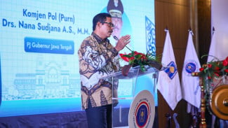 Alumni UII Gelar Munas di Semarang, Nana Sudjana Minta Kontribusi Untuk Jawa Tengah