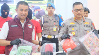 Polda Jateng Bekuk Pengedar 12 Kg Sabu, Berawal dari Kecelakaan di Tol