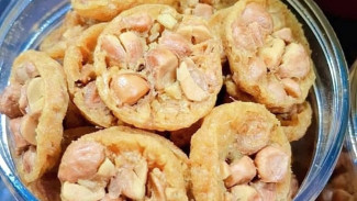 Resep Rahasia Membuat Rempeyek Koin yang Krispi, Renyah dan Bentuknya Cantik, Pakai Cetakan Ini