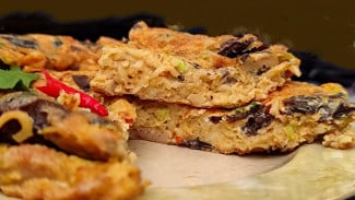Resep Mudah Membuat Martabak Mi, Hanya Butuh 10 Menit