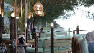 Wisata pantai AwanCosta Semarang. Wisata pantai AwanCosta Semarang.