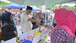 Bazar Ramadan Hidupkan Ekonomi Warga Semarang