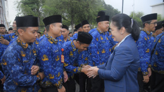 Di Bawah Guyuran Hujan, Agustina, Wali kota Semarang Lantik 2.324 PPPK dan 4 Pejabat Fungsional