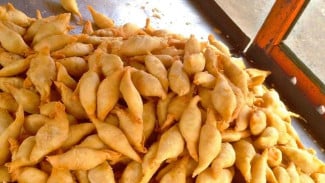 Kue Molen, Inilah Alasan Orang Datang ke Tawangmangu