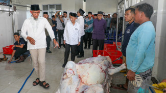 Baznas Jateng Ubah 116 Sapi Kurban Menjadi 160 Ribu Kaleng Kornet