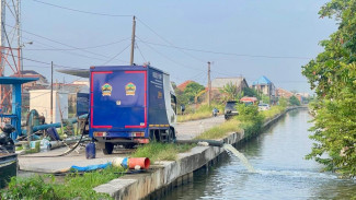 Banjir Rob di Sayung Demak, Pemprov Jateng Tambah Pompa Penyedot Air Laut