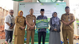 Salurkan TJSL, Pegadaian Semarang Area Purwokerto Dukung Renovasi dan Pembangunan Tempat Ibadah di Cilacap