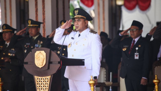 Taj Yasin Gantikan Bupati Pati Pimpin Upacara HUT RI