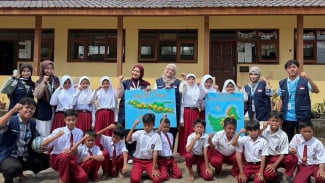 Mahasiswa UNNES Ajarkan Mitigasi Bencana pada Anak-anak di Lereng Gunung Ungaran