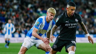 Manchester City Sikat Huddersfield di Piala Liga Inggris Carabao Cup