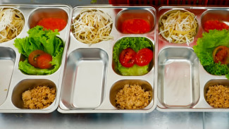 BGN Nonaktifkan Sementara 56 Dapur Gizi Imbas Kasus Keracunan