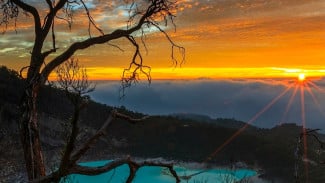 Sunan Ibu Sunrise Point Kawah Putih, Menjemput Fajar di Ciwidey