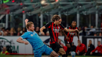 Rossoneri Perkasa! AC Milan Tundukkan Napoli di San Siro