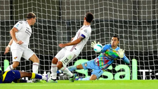 Mengenal Cedera Otot Flexor yang Dialami Kiper Timnas Emil Audero, Berapa Lama Penyembuhannya?