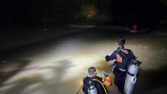 Bikin Konten Malah Tenggelam, Dua Remaja Tegal Hilang  di Sungai Gung Tegal