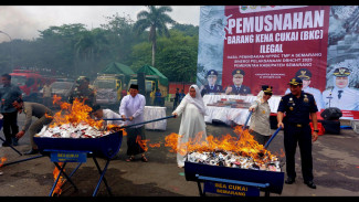 3,9 juta Batang Rokok Tanpa cukai Senilai Rp.5,9 Miliar dimusnahkan