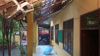 4 Ruang SD Negeri Wonorejo 03 Rusak, Siswa Belajar Bergantian