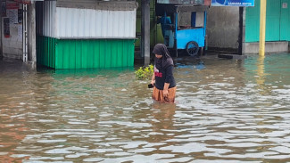Cuaca Semarang Diprediksi Masih Diguyur Hujan pada 25 Oktober 2025