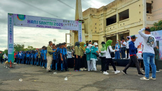 Puluhan Ribu Warga Meriahkan Puncak Hari Santri PWNU Jateng di Kabupaten Semarang