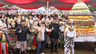 Rayakan Kirab Budaya, Wali Kota Semarang, Agustina : Pawai Gunungan Jadi Simbol Gotong Royong